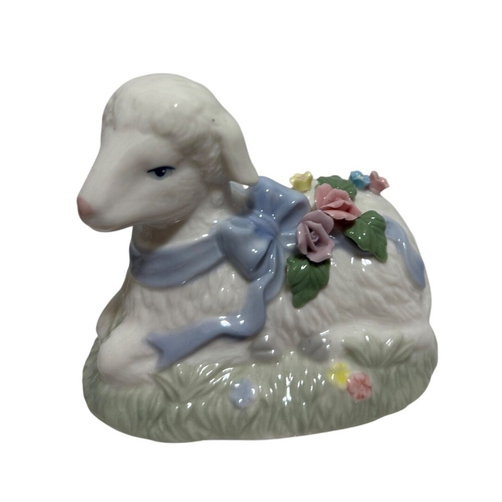 Heritage House Fluffy Lamb Porcelain Music Box White Sheep Blue Ribbon Floral